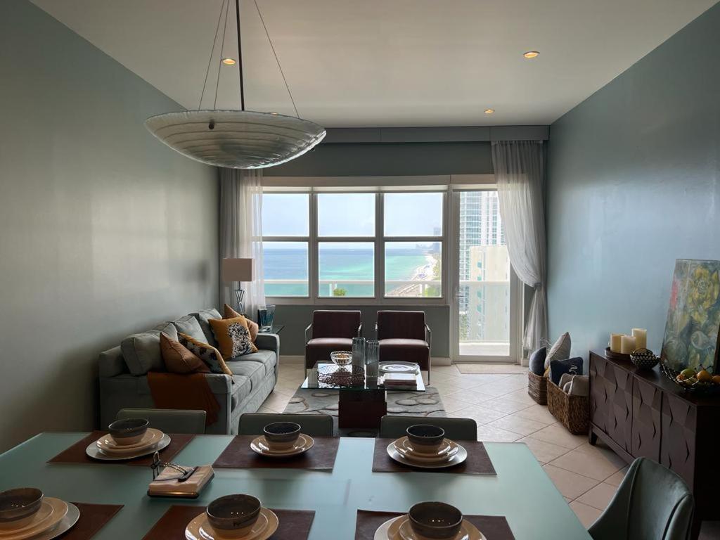 Penthouse Beach Front 1St Line, 2 Bedroom 2 Ba, New Decoration & Furnitures, Unobstructed View Of The Beautiful Atlantic, Free Parking Голлівуд Екстер'єр фото